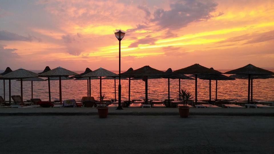 Sunset Hotel Неос-Мармарас Экстерьер фото